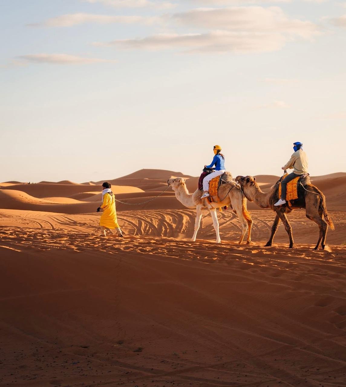 Berbre camel caravane guided tour